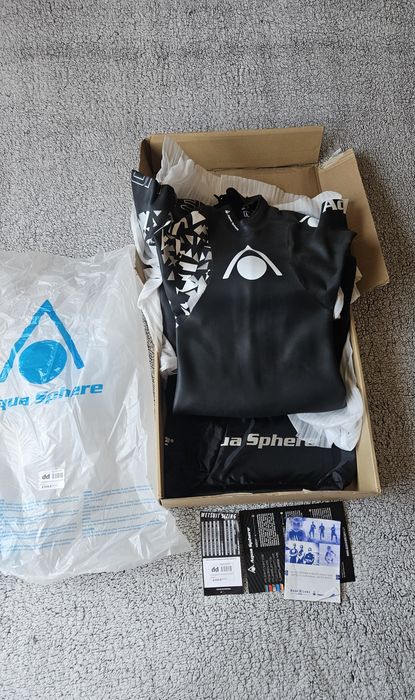 Нов дамски неопрен Aqua Sphere Pursuit V3, Yamamoto 38, M/L, 4/2 мм