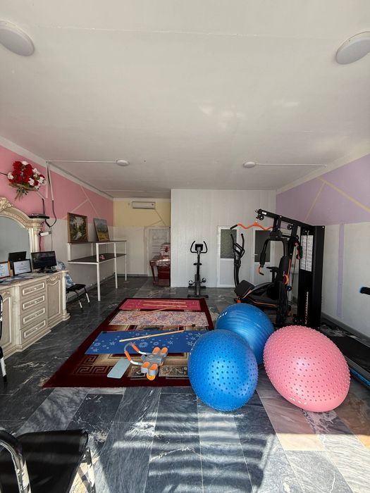 Отдельно Стоящее Здание 1-линия по ул Бирдамлик недалеко от Фуд Сити