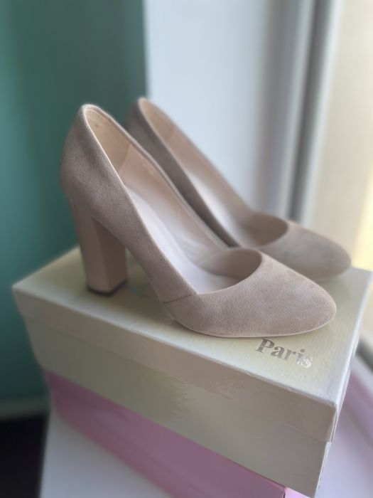 Туфли и балетки.