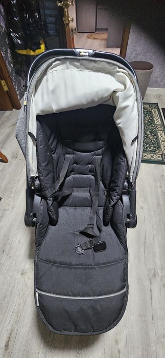 Продам коляску детскую