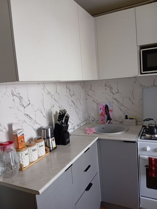 Срочно продам кухни