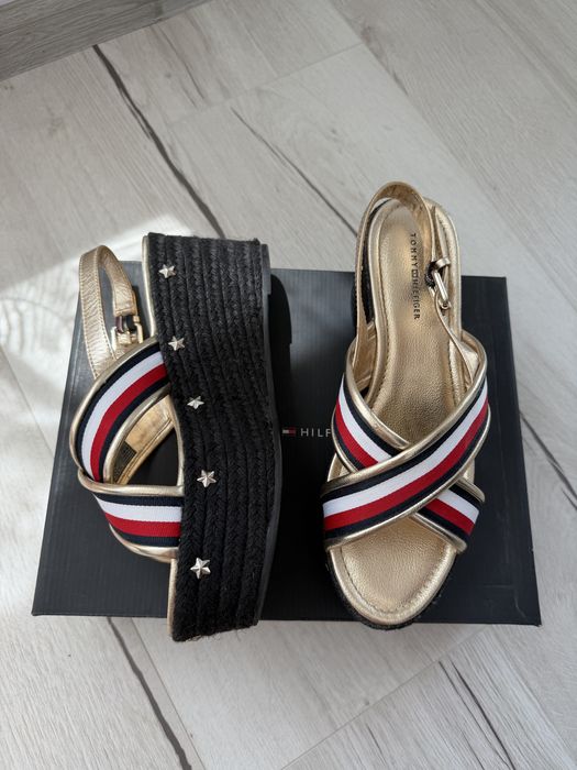 Сандали Tommy Hilfiger