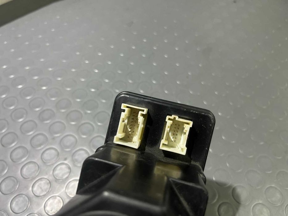 Управлението на централното за Mercedes E-class W210