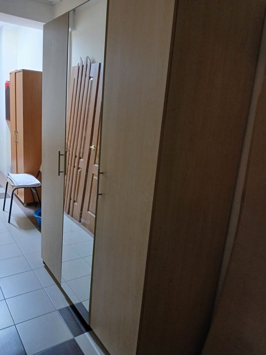 Продам шкаф гарнитурный