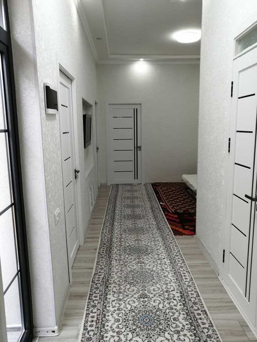 Сергели тум Хонобод Султонобод кучаси ховли сотилади. Нархи келишилади