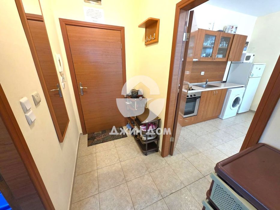 Продава се Двустаен апартамент в к.к. Слънчев бряг - 66 кв.м за 1272 €/кв.м - Снимка #4