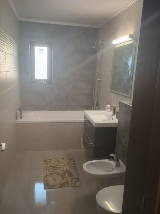 Apartament 3 camere str. Sub Cetate