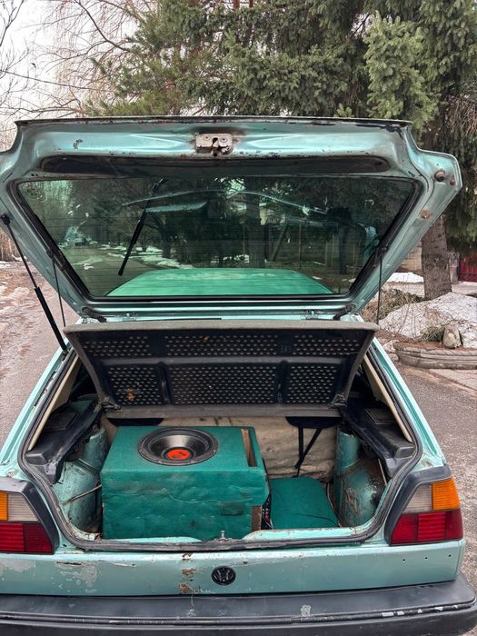 Продам   гольф 2