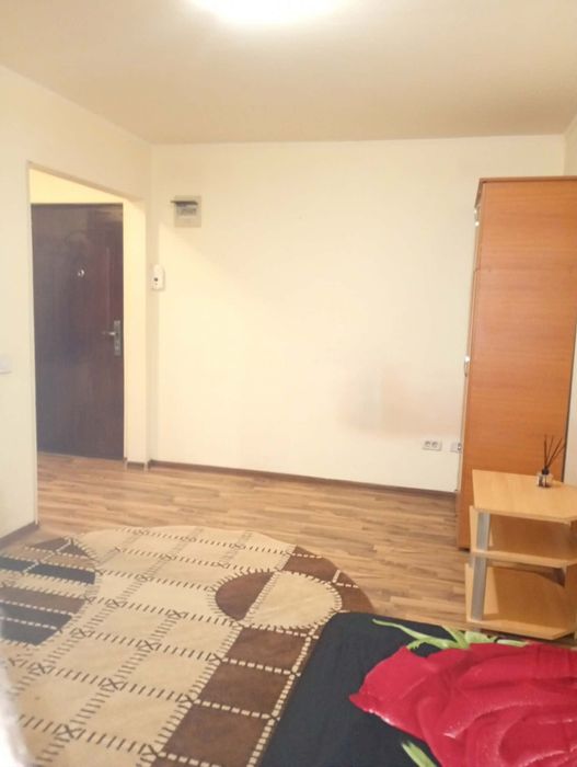 Închiriere garsoniera