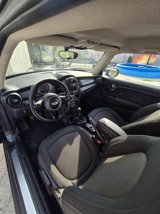Mini Cooper One F56 2018