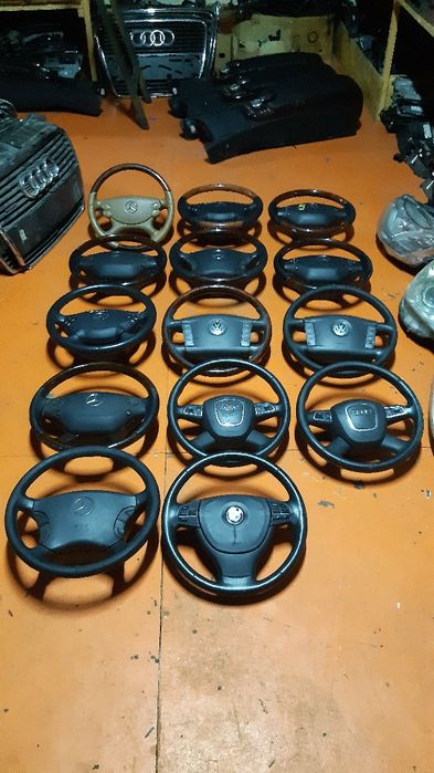 Мерседес 221 .разный машины