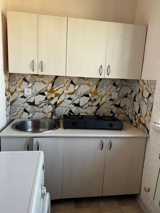 Продаи кухонный, шкаф, кровать