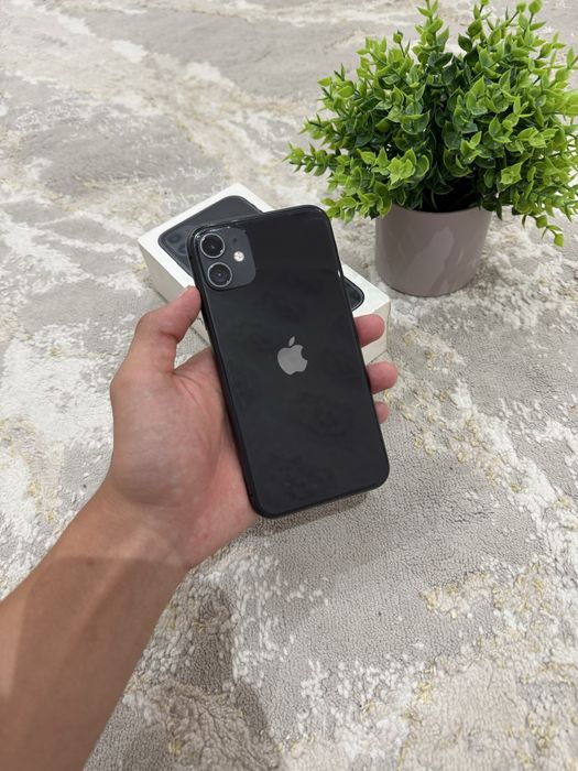 Продам iPhone 11