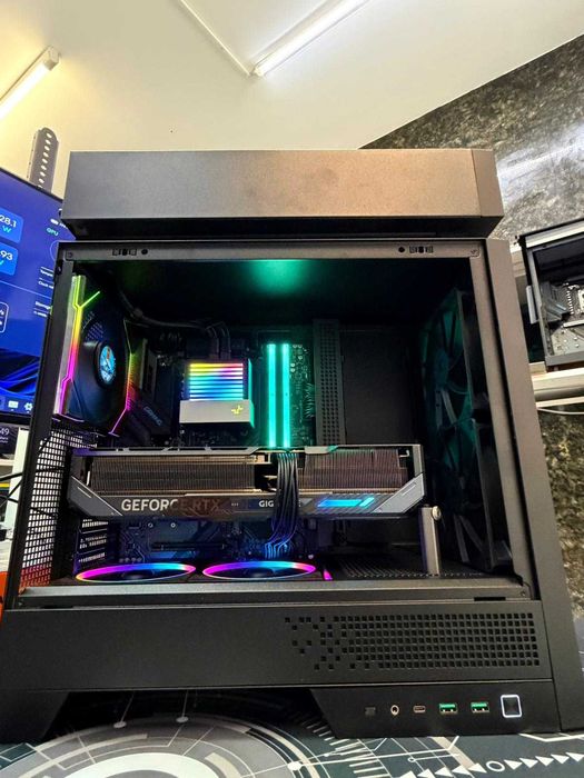 PC16 Ryzen™9 9950X3D RAM 64GB RTX 5090 1000W SSD 8TB + SURPRIZA