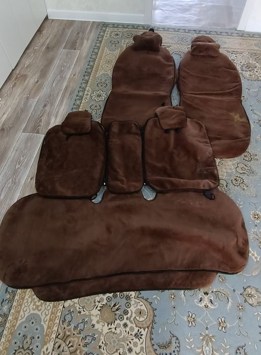 Продам авто чехлы