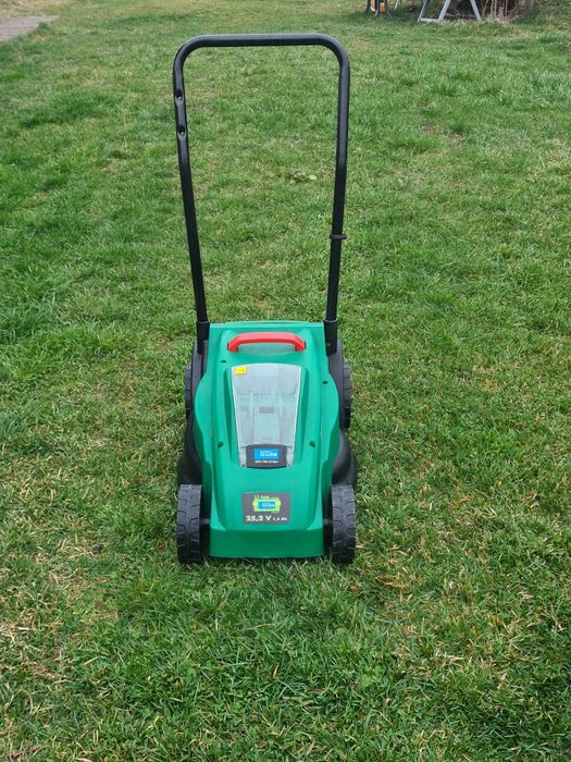 Masina tuns iarba copii