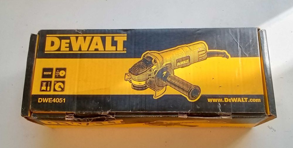 Болгарка 125 DeWalt