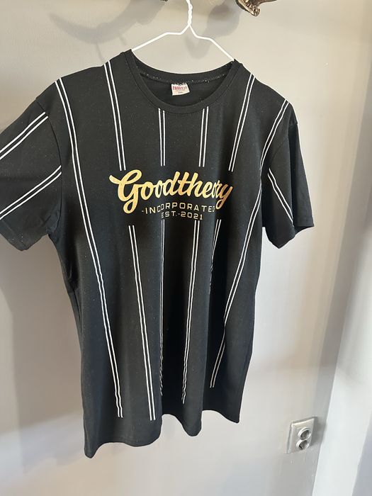 Мъжки тениски и къси панталони