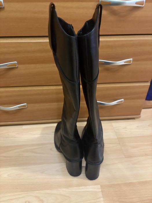 Черни ботуши естествена кожа