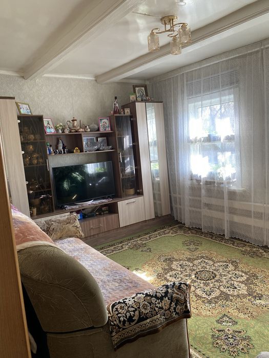 Продам дом бревенчатый