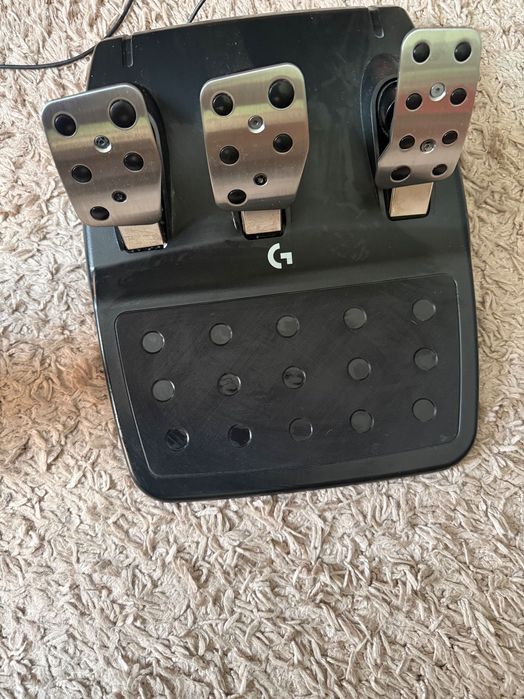 Logitech g923 волан за simrace