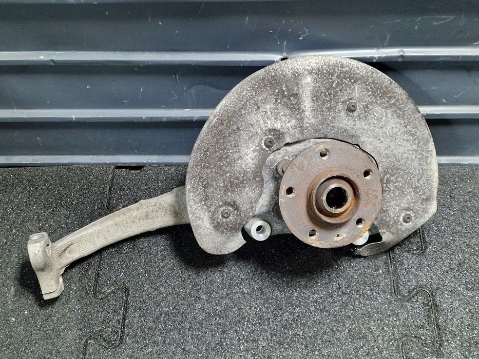 Fuzeta Dreapta Fata Audi A6 Iv Avant 4G5, C7, 4Gd 2011 - 2018 2.0