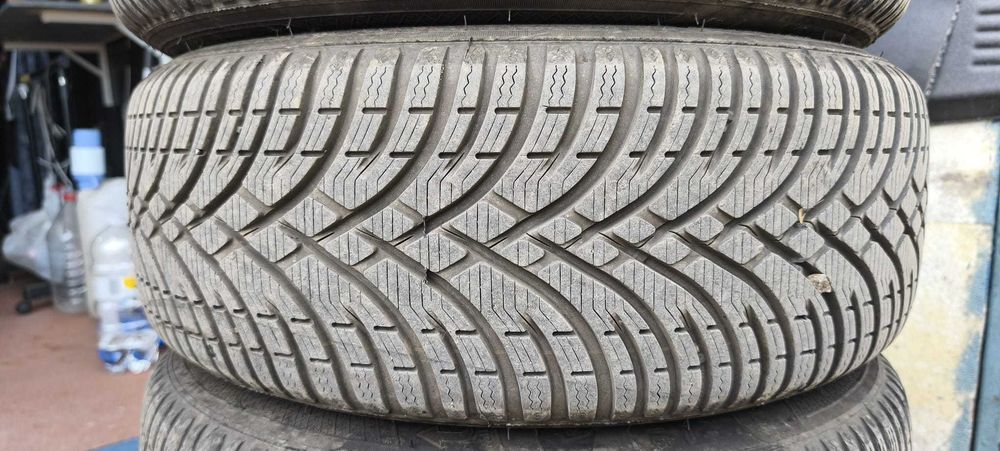 Anvelope Iarna 195/55/16 dot 33.22