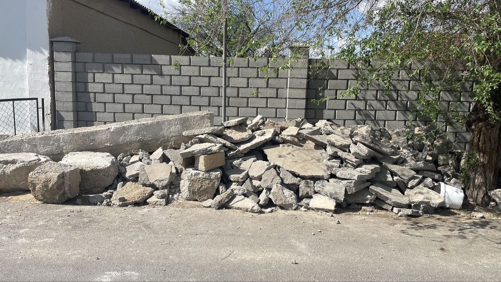 Булыжник тегін!!! Бесплано!!!