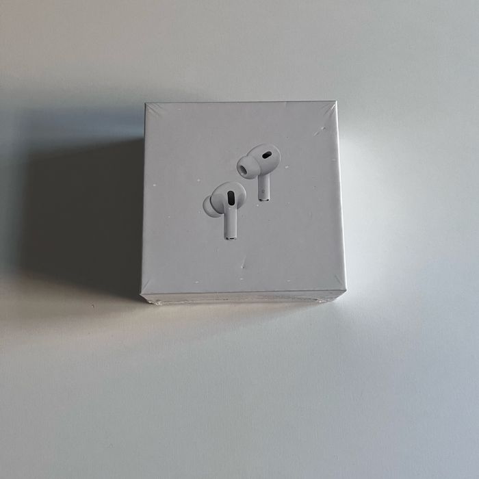 14 perechi AirPods Pro 2 Apple, generația a 2-a (2nd generation)