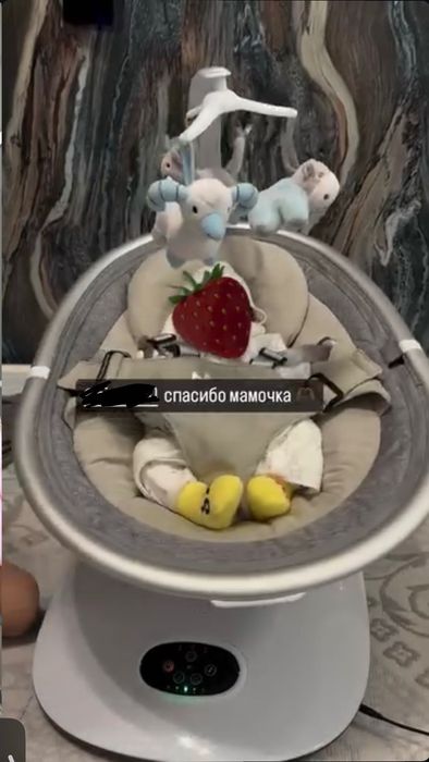 Детская кроватка