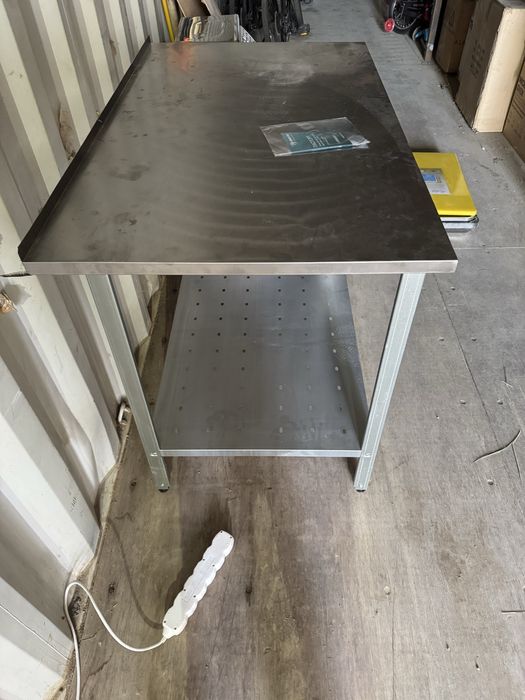 Разделочный стол