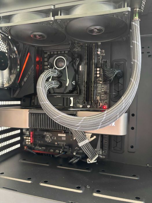 Геймърски компютър AMD Ryzen 9 3950X, RTX 3080 8GB, 32GB ram