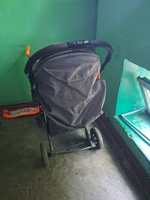 Продам,детскую коляску