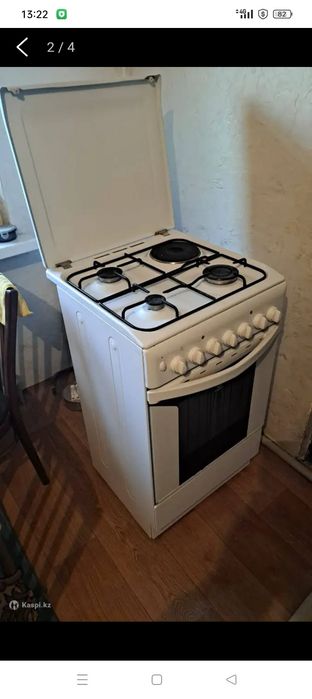 Продам газ плиту
