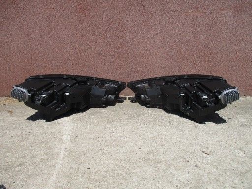 Audi A4 B9 8W far full led matrix stanga dreapta faruri