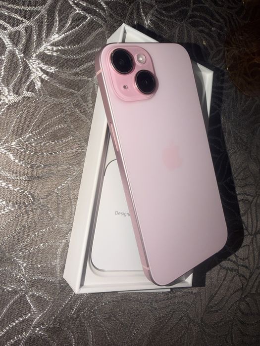 Iphone 15 256 GB с гаранция