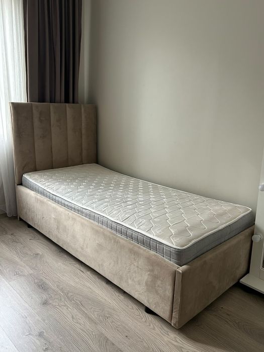 Срочно продам кровать