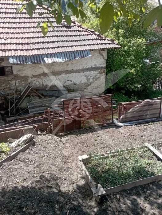 Продава се Парцел в с. Момчиловци, Област Смолян - 450 кв.м за 23 €/кв.м - Снимка #4