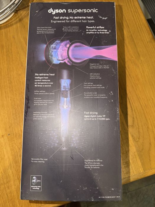 Нов сешоар Dyson