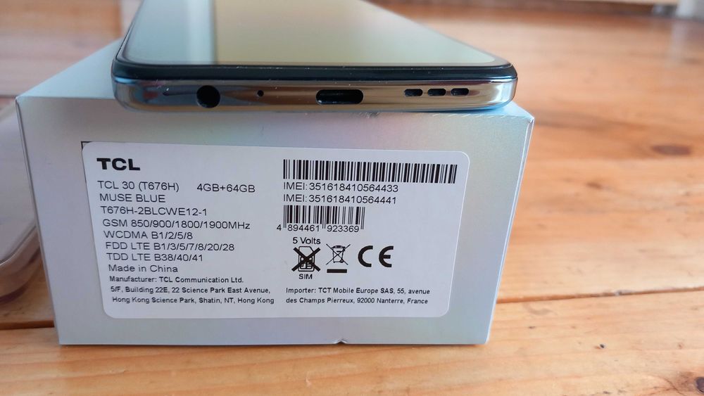Vand/schimbTCL 30 la cutie, AMOLED, Stereo, NFC