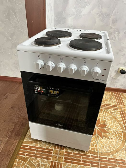 Плита четыре камфорка