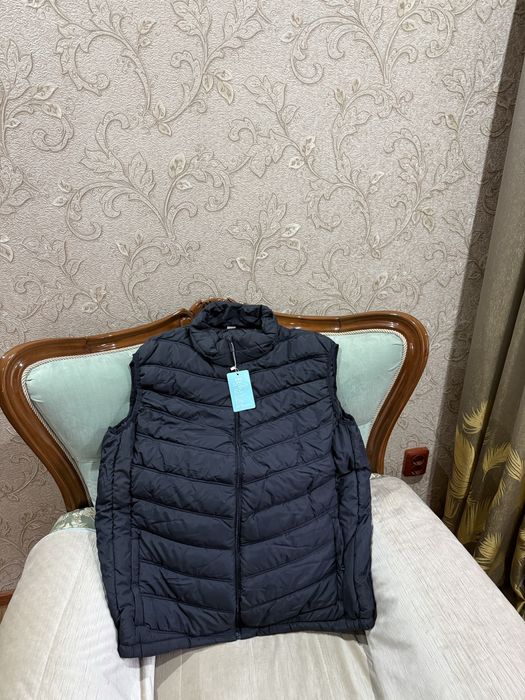 Мужская безрукавка