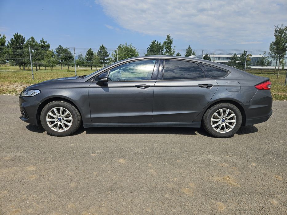 FORD Mondeo 2020 — imagine 3