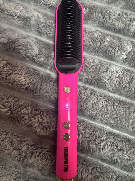 Perie par cu aer cald