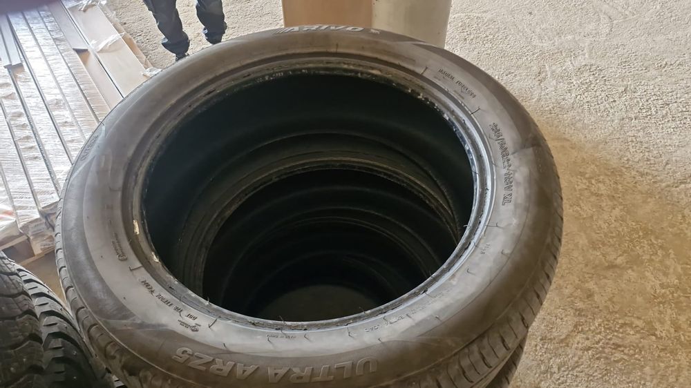 Продам резину 4 балона