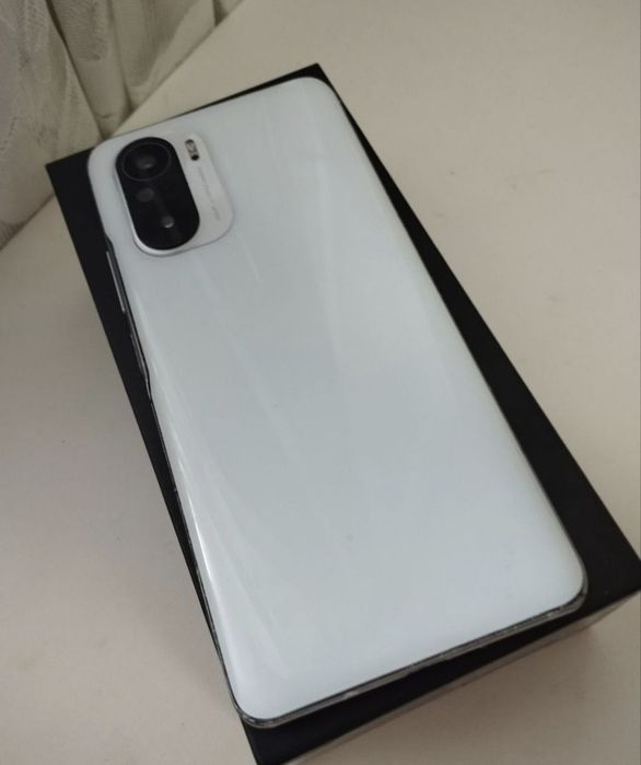 Продам Poco F3 ( 8/256gb )