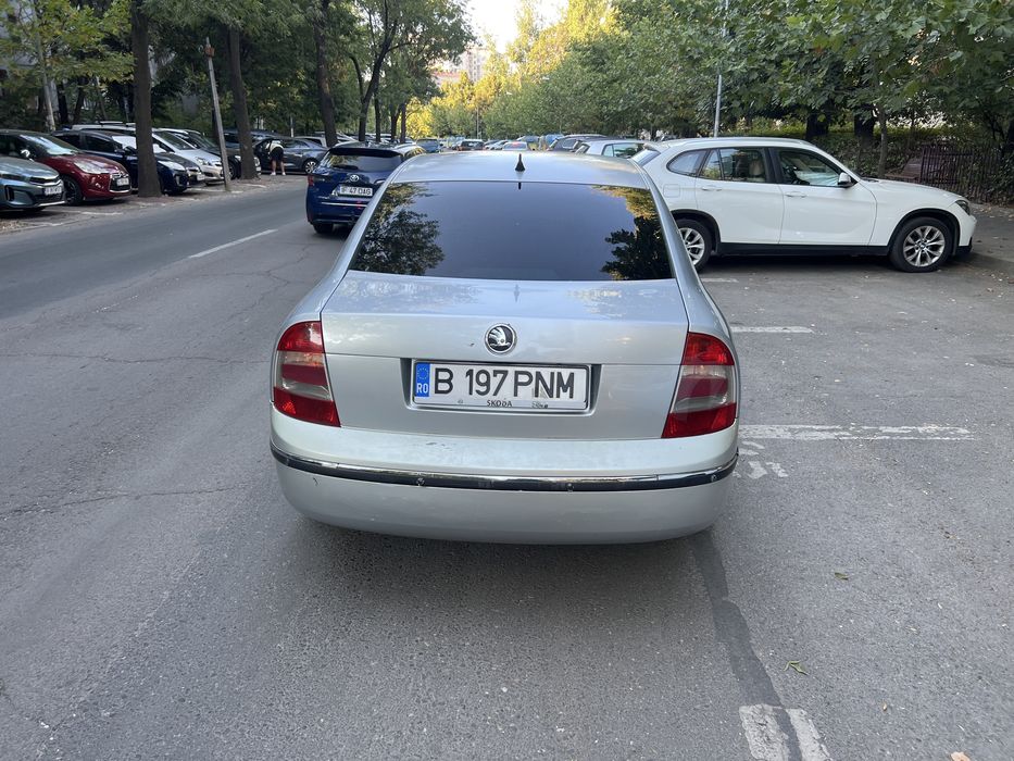 SKODA Superb 2009 — imagine 5