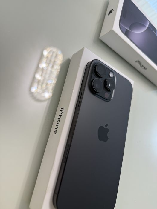 Iphone 16 Pro Max negru 512 GB