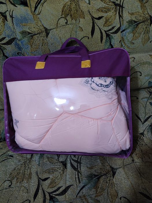 Одеяло наполнитель шелкопряд