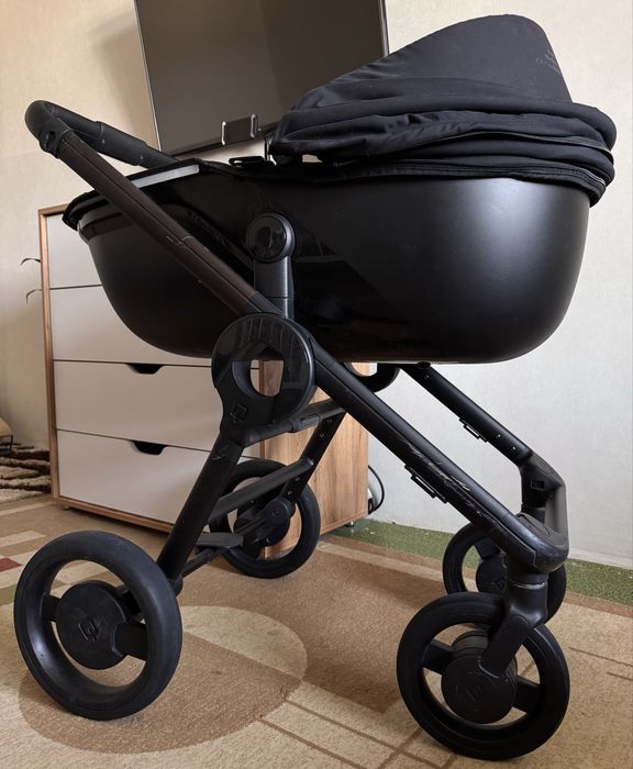 Продается детская коляска Anex Quant 2в1
